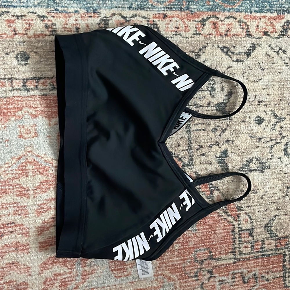 Black Nike sports bra